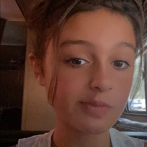 Meet your Posher, Riley